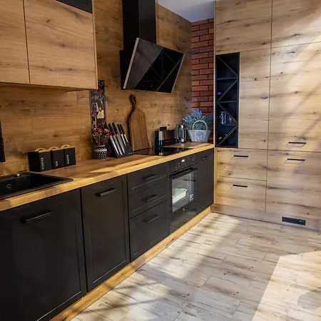 Hortus Z Klimatyzacja * 볼레스와비에츠